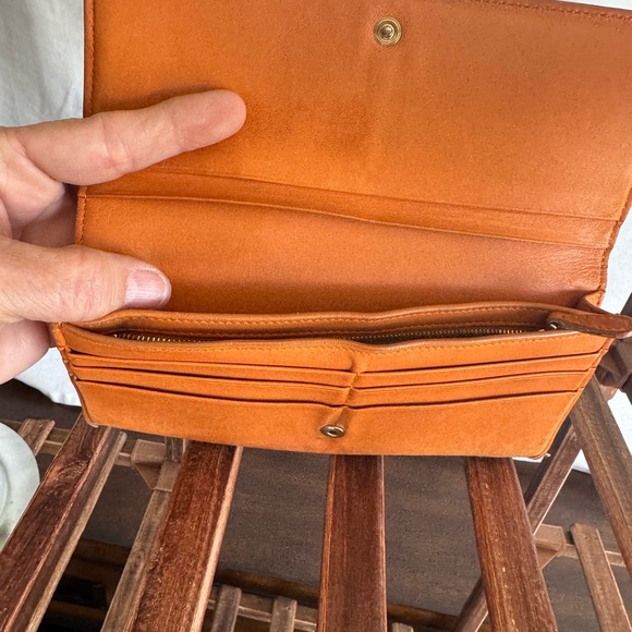 **SOLD** Bottega Veneta Woven Leather Double Flap Long Wallet - Picture 5 of 10